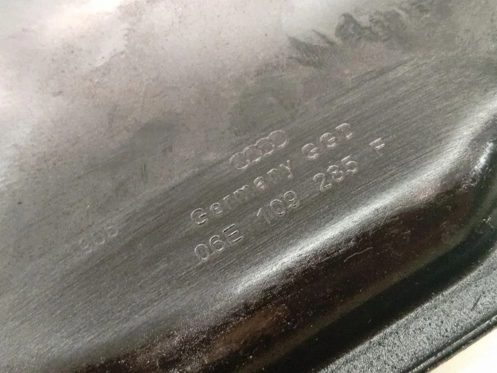 Audi OE 06E109285F Deksel Distributieriem image 4