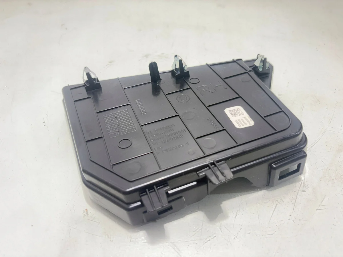 BMW X7 G07 2021 Mittkonsol Delar