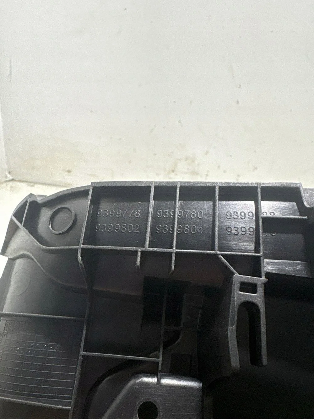 BMW Armstöd OE 9399778 Begagnad image 7