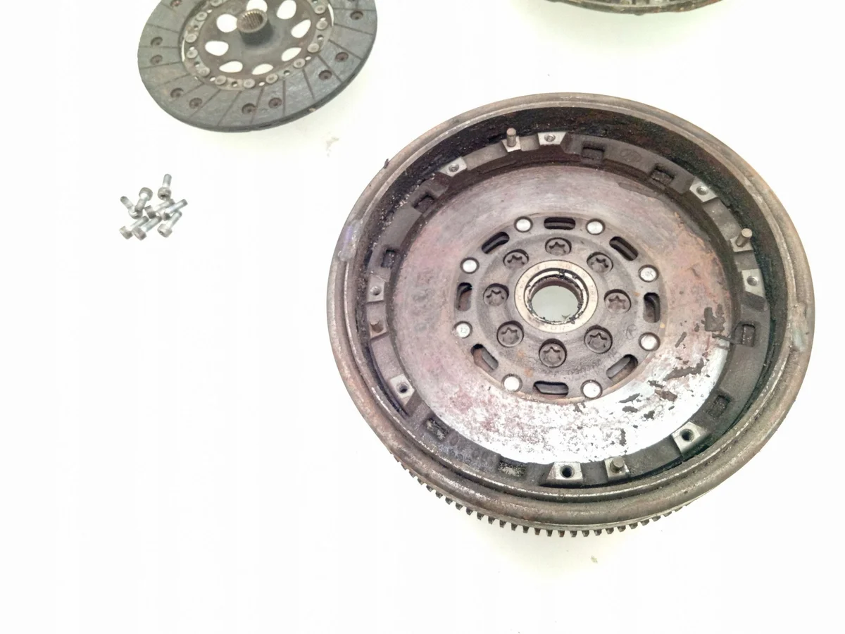 Kit d'embrayage Mercedes-Benz A W169 A0002521305 image 7