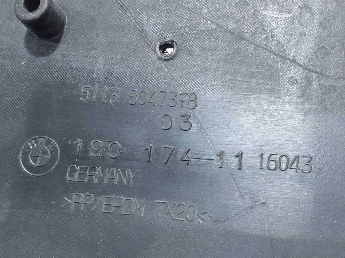 Moldura Placa BMW M5 2012 OEM 8047378 image 3