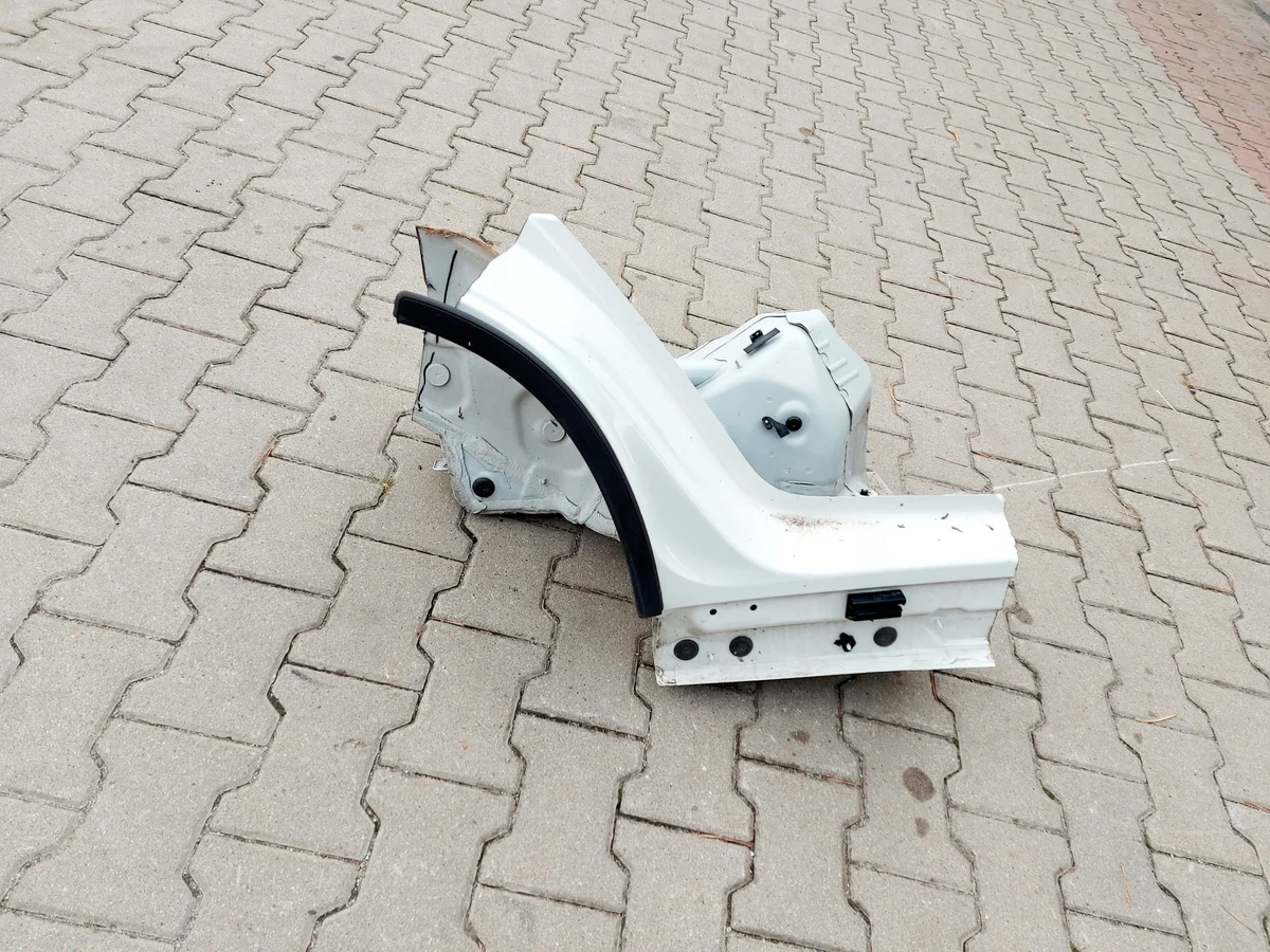 BMW X3 G45 24r. Panel lateral derecho image 4