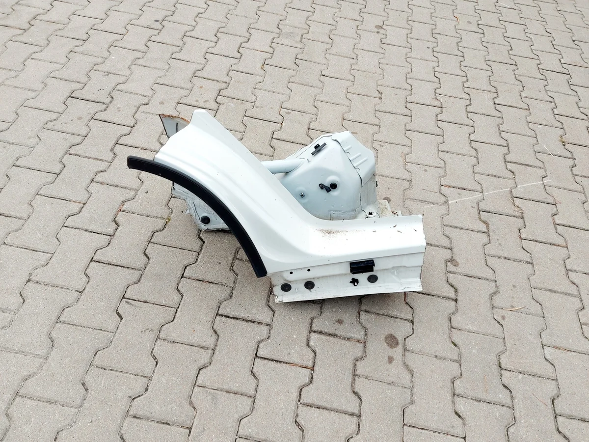 BMW X3 G45 24r. Panel lateral derecho image 5