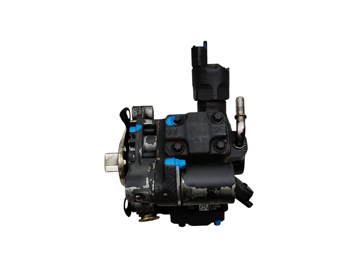 Polttoainepumppu Volvo C30 S40 V50 2.0 D image 6