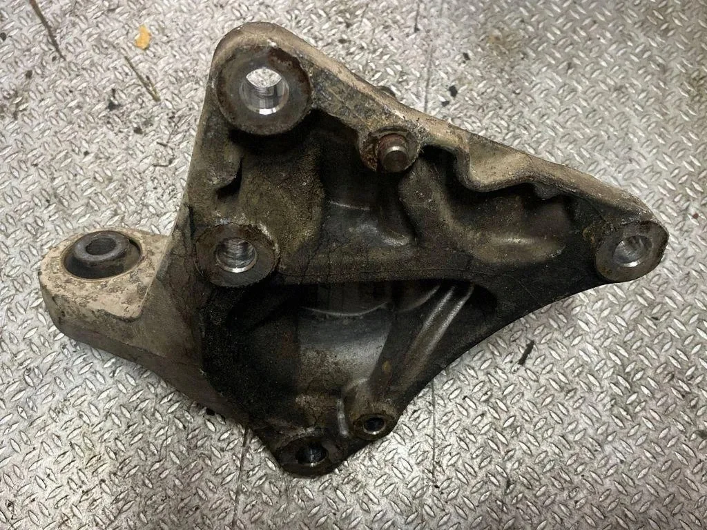 Suporte Eixo Peugeot Expert 2.0 HDI 9684018480 image 3