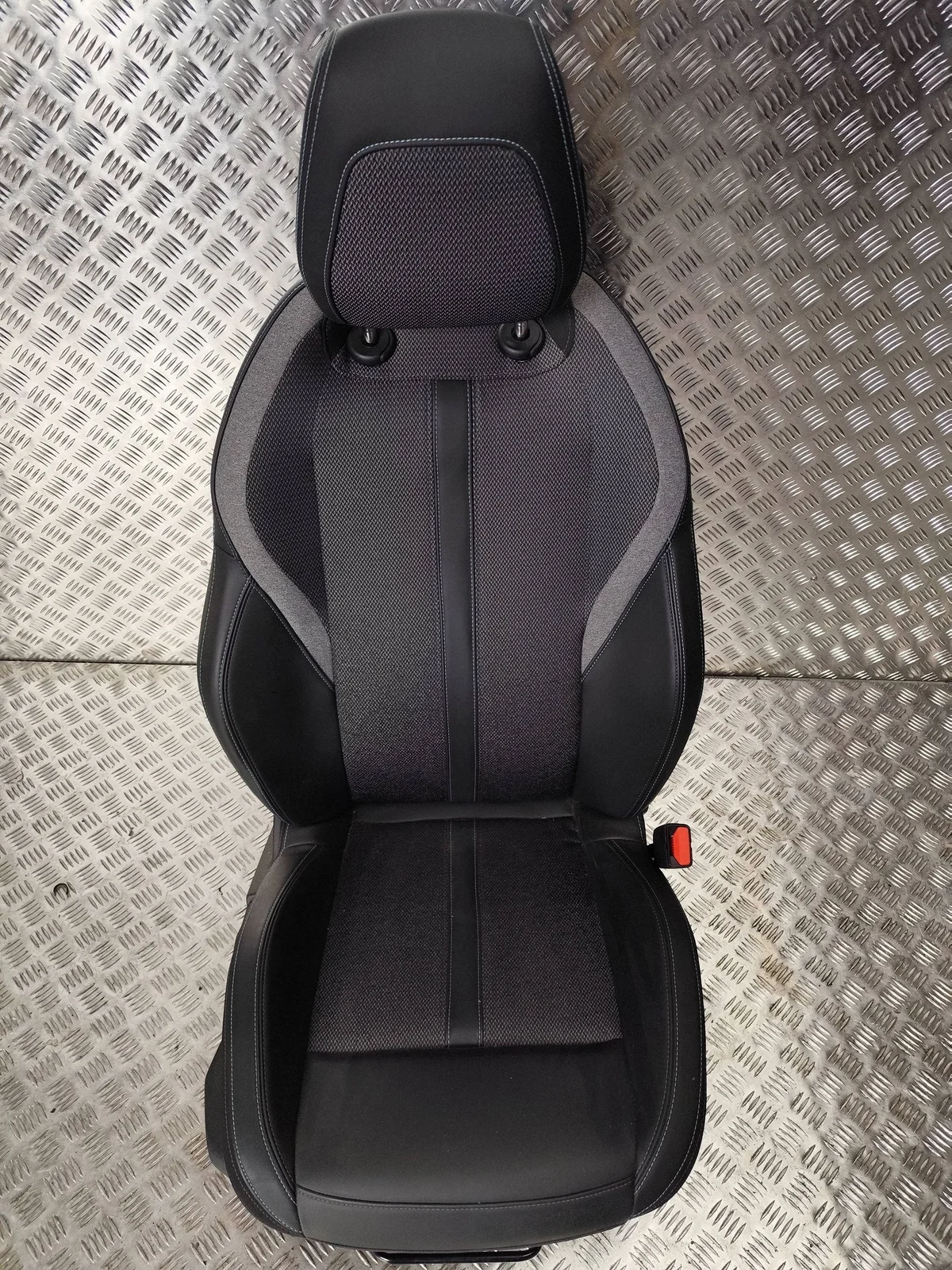 Asiento Peugeot 308 III GT T10 2021 Usado