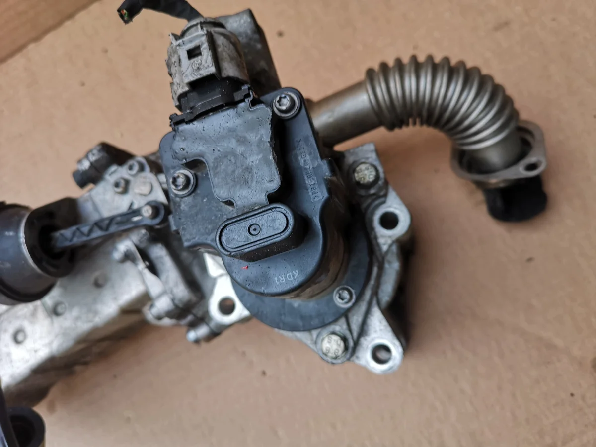 SsangYong Tivoli EGR D16X-001 1.6 E-XDI image 3