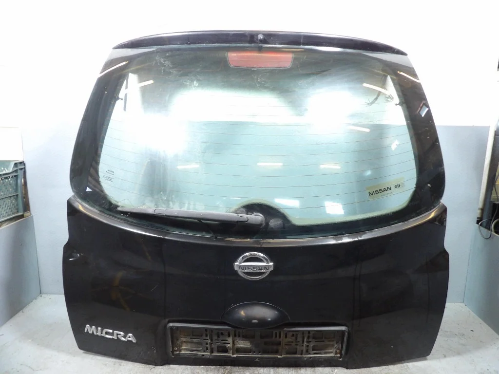 Nissan Micra K12 Portón Trasero D-63947-