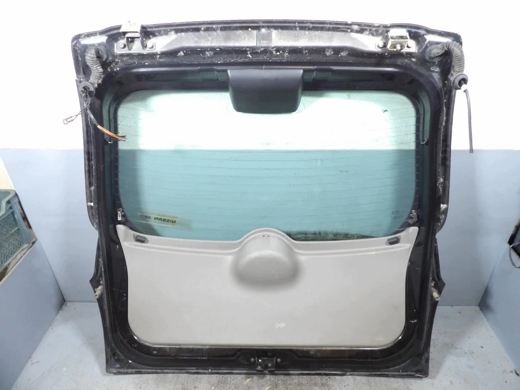 Nissan Micra K12 Hayon Arrière D-63947- image 6