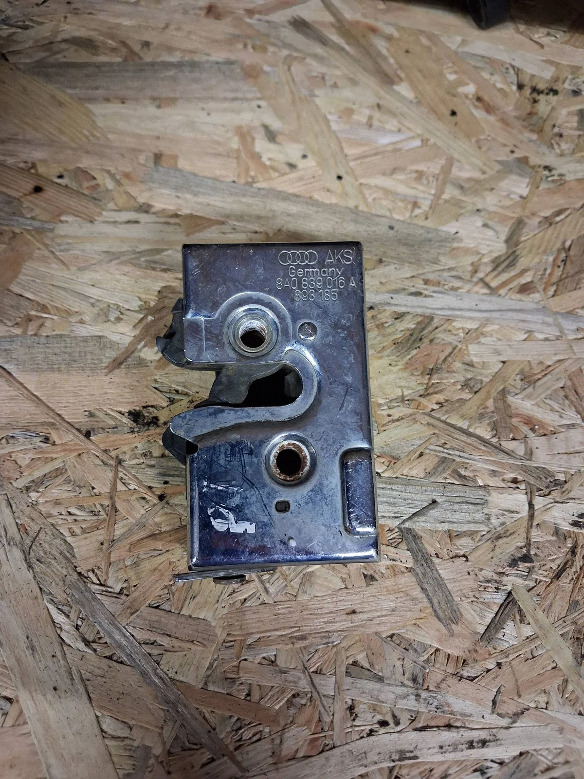 Fechadura Porta Traseira Direita Audi 80 90 S2 B4