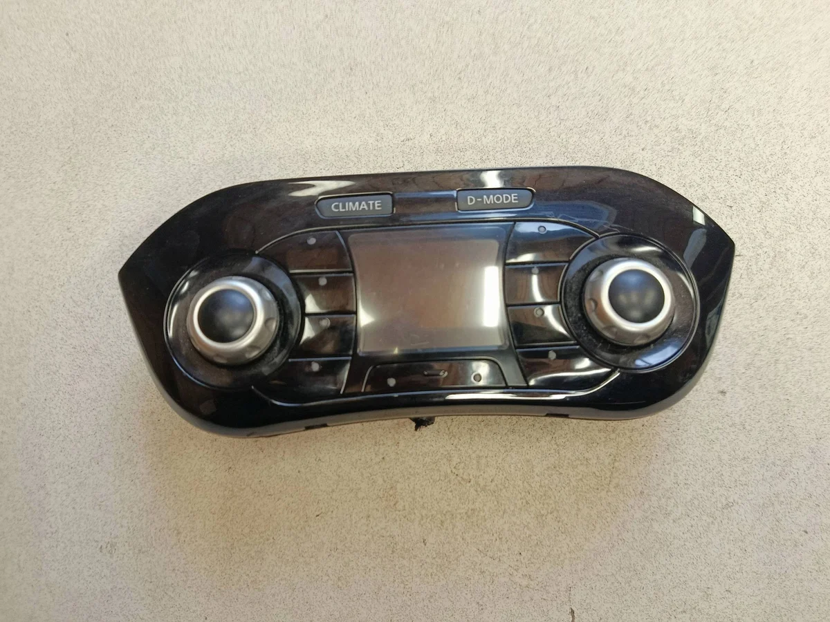 Pannello Climatizzatore Nissan Juke F15 24845-BV81B