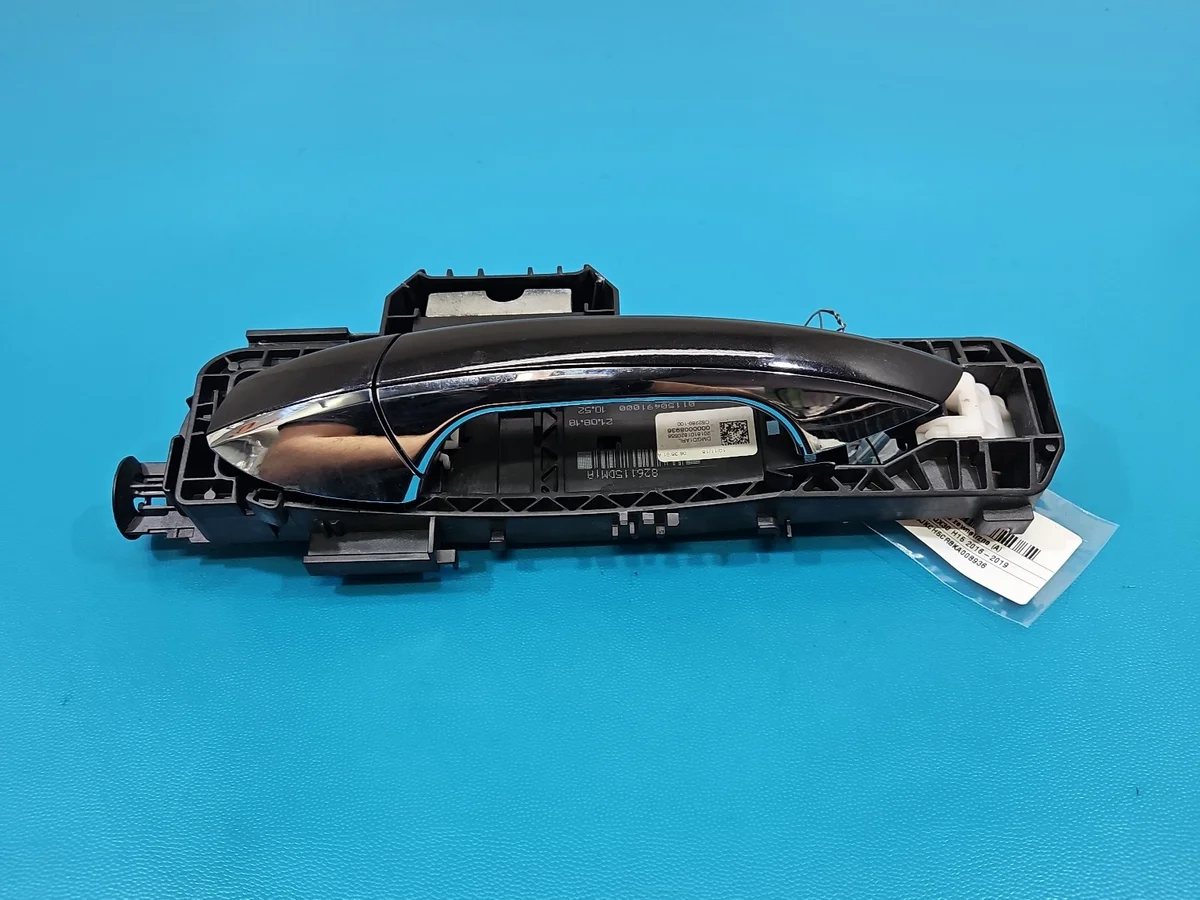 Türgriff hinten links Infiniti QX30 H15 image 3