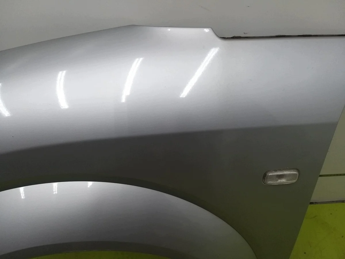 Audi A2 2000-2005 aile avant gauche Argent image 6