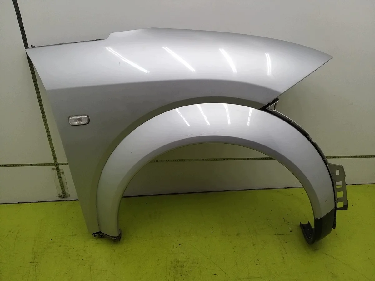 Voorste spatbord rechts Audi A2 155296