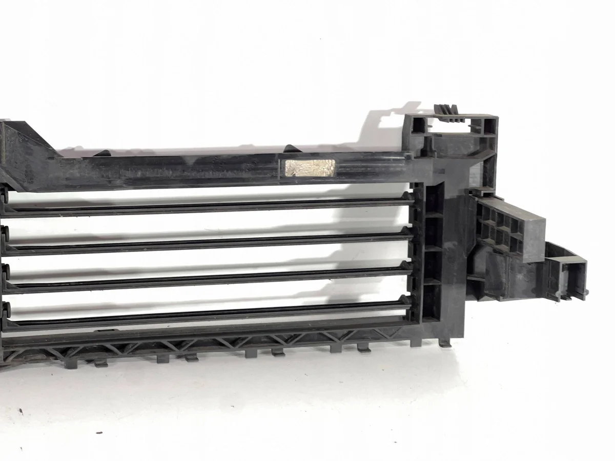 Mercedes W177 Luftjalusi, OEM A1778850003 image 8