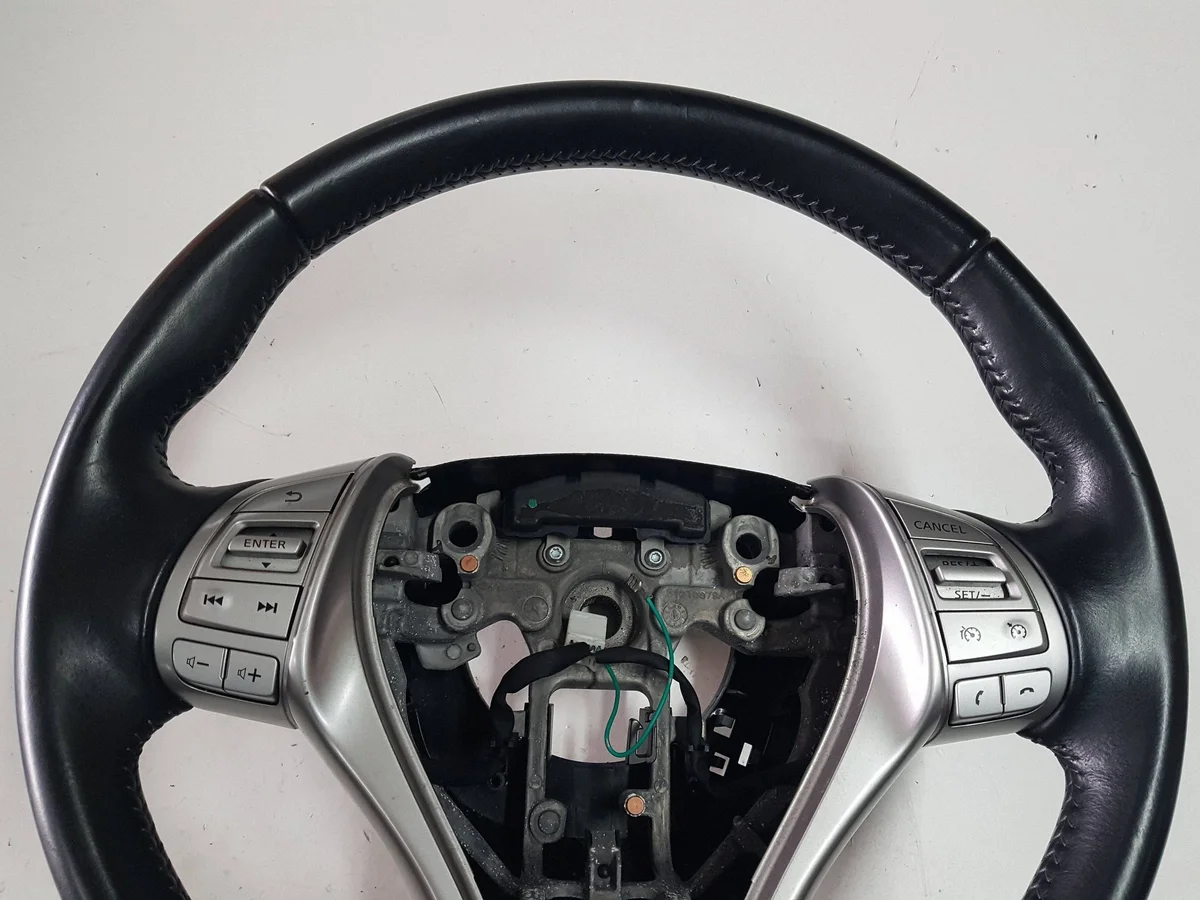 Volant Cuir Nissan Pulsar 2014-2018 OEM I34220770BI image 4
