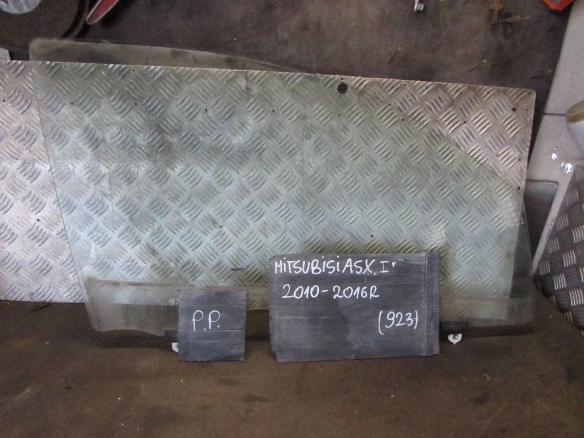 Ruit Deur Rechts Voor Mitsubishi ASX I KBI63060