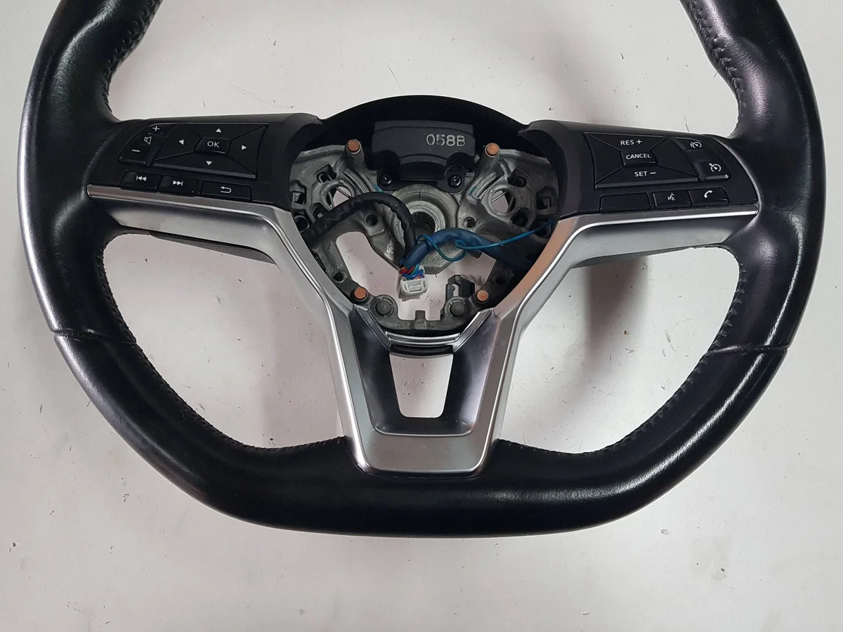 Nissan Qashqai J11 Cuir Volant I34324266AI image 3