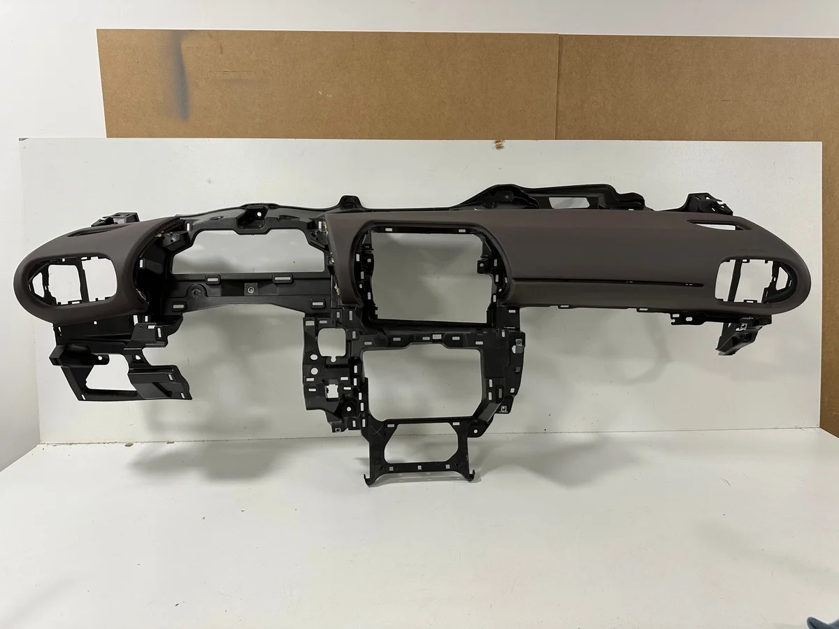 Consola Toyota Yaris Cross 55302-0D370 Usada