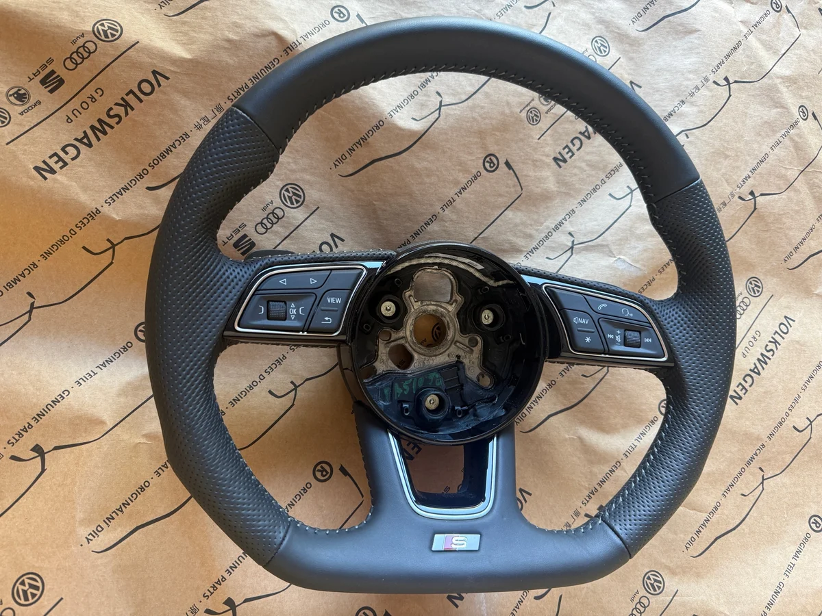 Audi A5 8W Multifunctionele Stuurwiel image 3