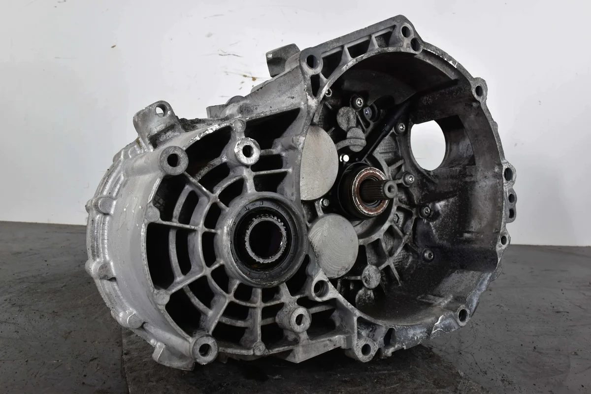 Vaihteisto VW Tiguan Octavia Passat 2.0 TDI