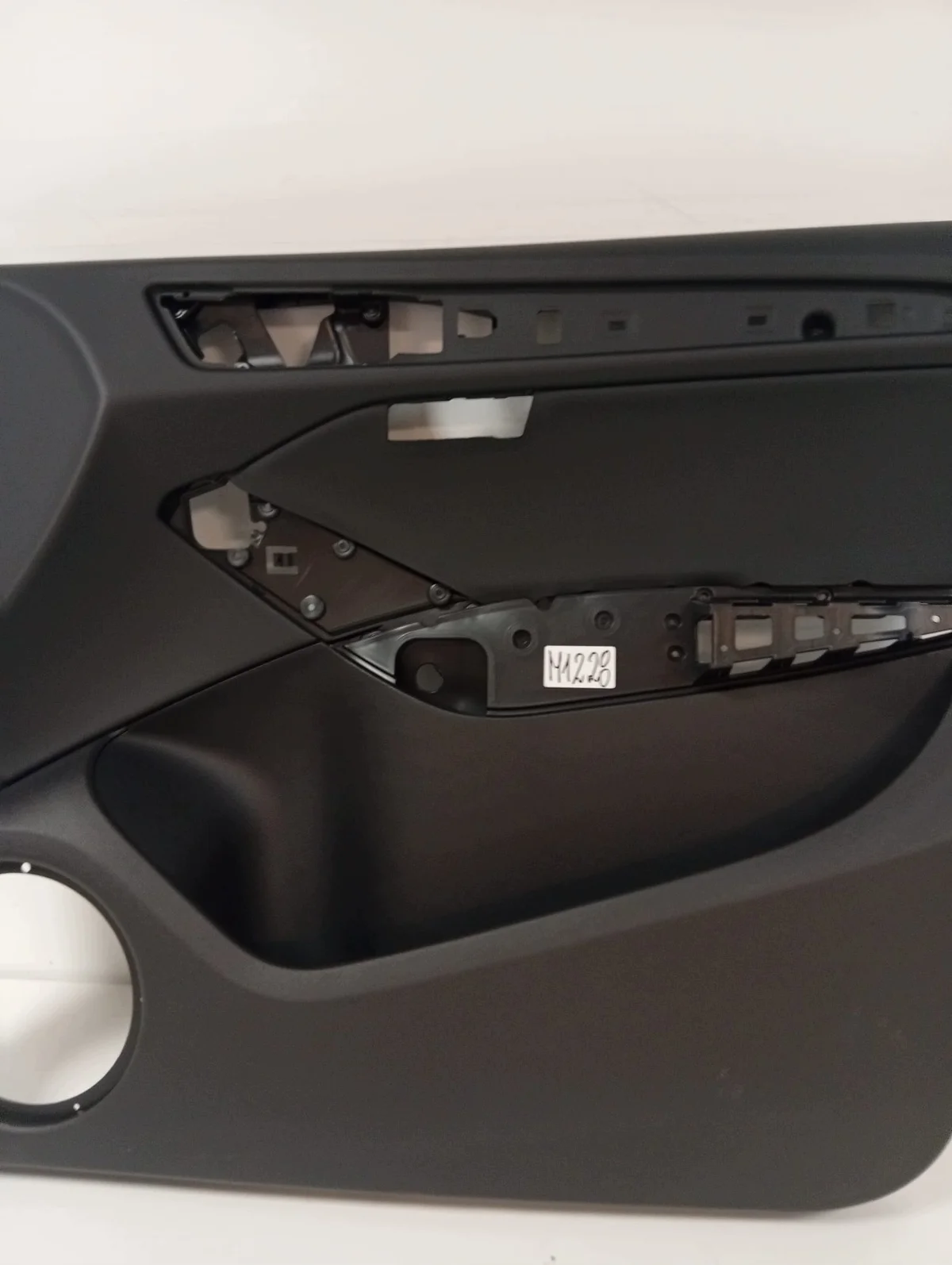 Dörrpanel höger fram Audi Q5 8R (8R2867104BF) image 3