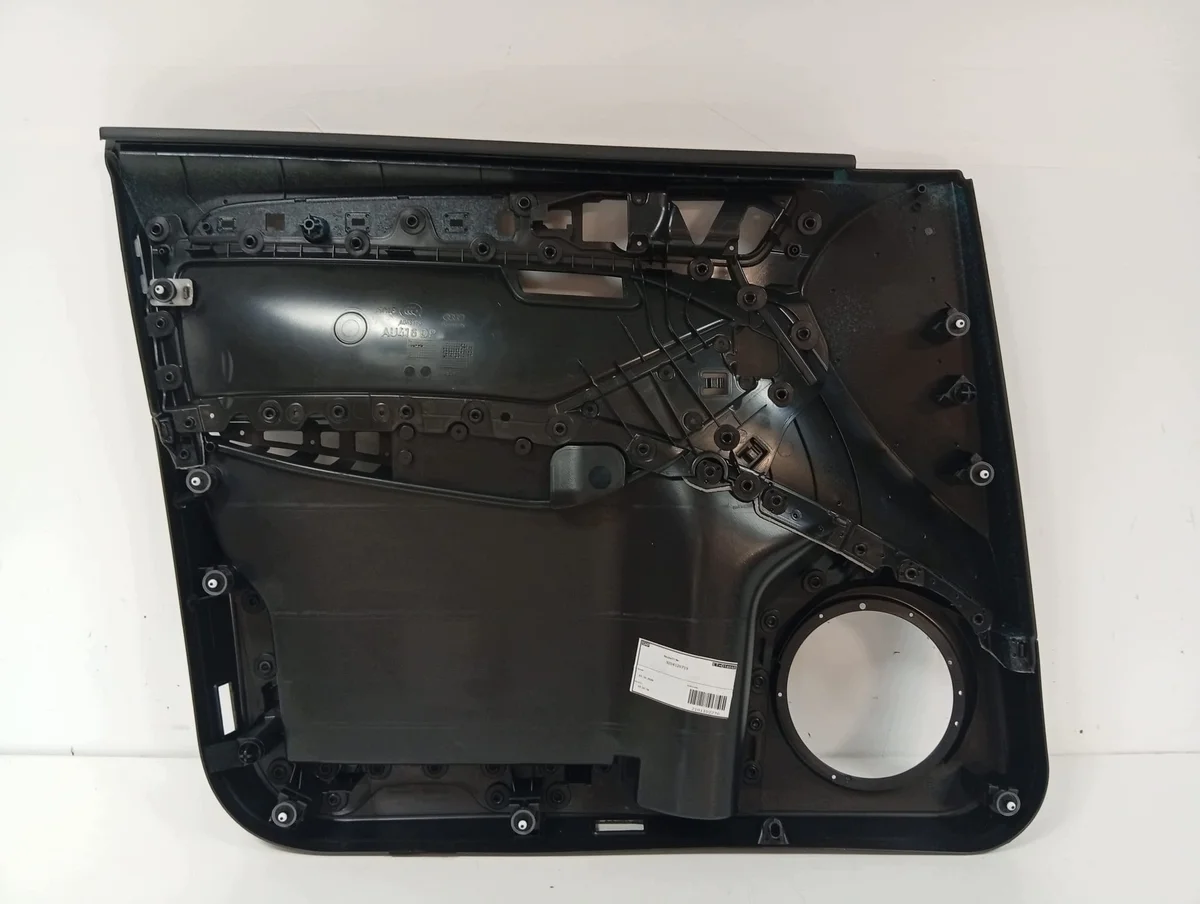 Dörrpanel höger fram Audi Q5 8R (8R2867104BF) image 6