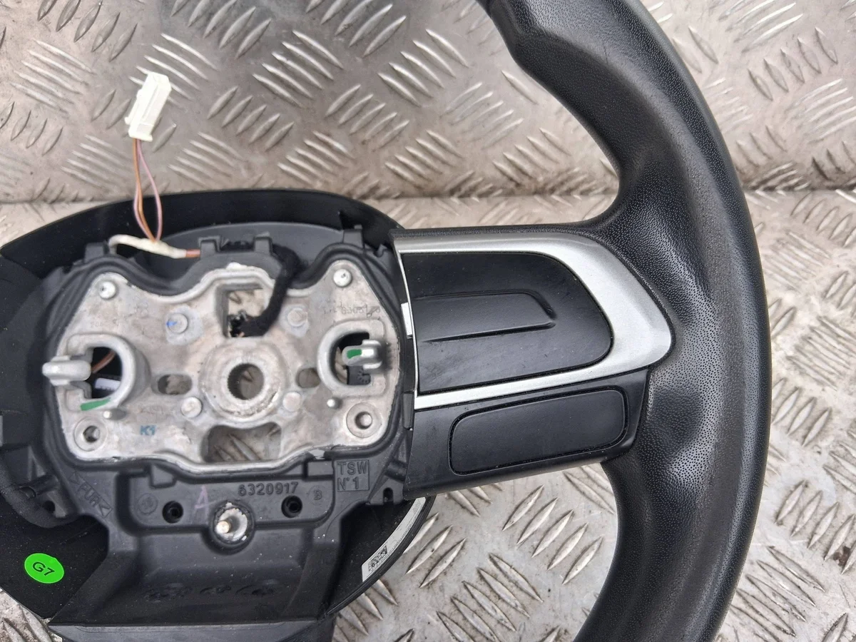 FIAT TIPO Ratt Läder Multifunktion image 3
