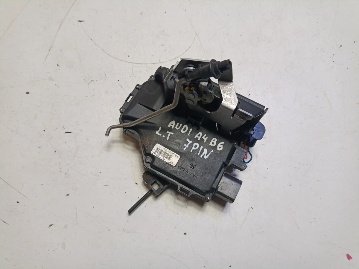Takaluukun lukko Audi A4 S4 B6 8E 8H