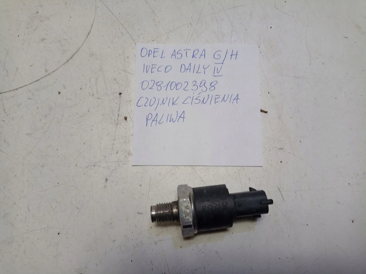 Bränsletrycksgivare Opel Astra H 1.7 CDTI