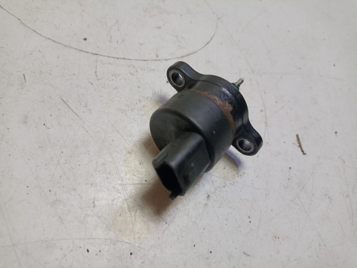 Fuel Pressure Sensor Alfa Romeo 156 0281002488 image 3