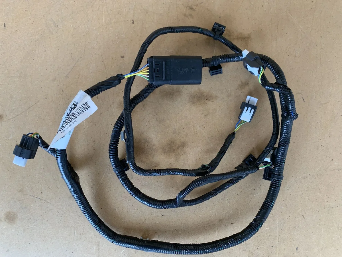 Ford Focus Mk4 PDC-kabelstam bak NX6T-15K868