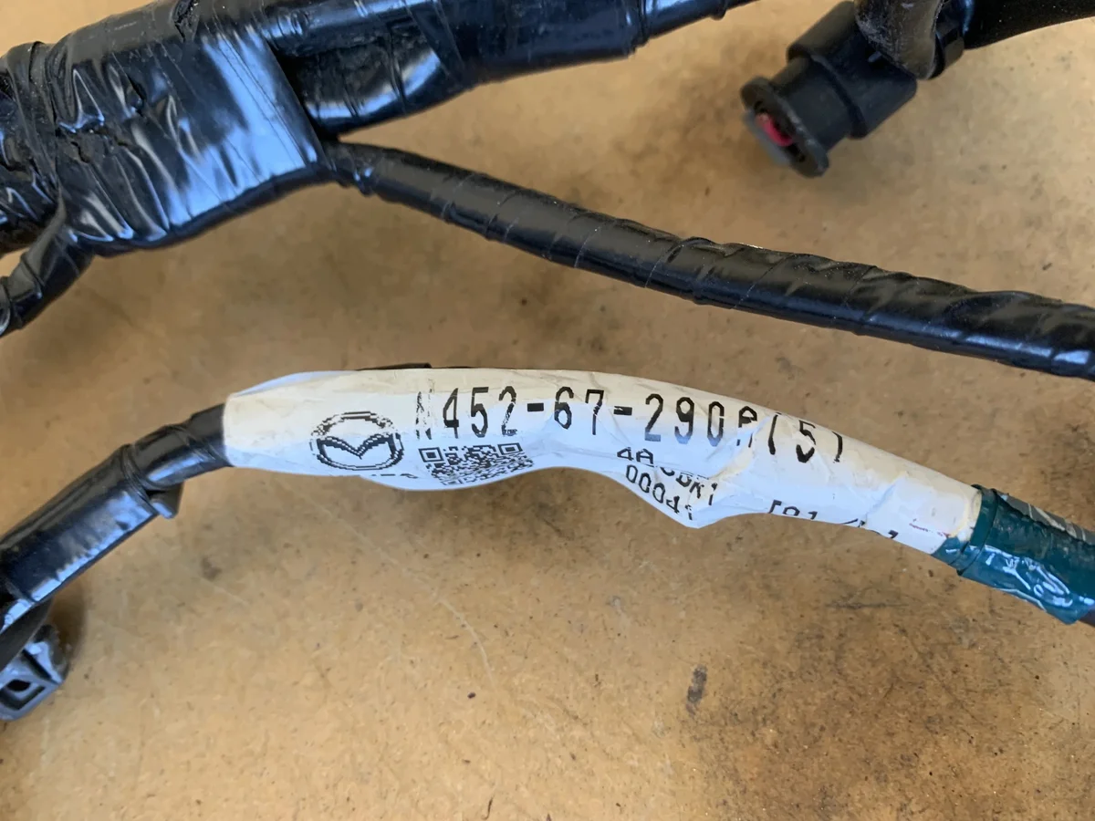 Mazda N452-67-290 Cable Sensor PDC Usado image 4