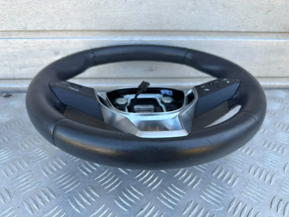 BMW X1 U11 X2 U10 Lederlenkrad Multifunktion image 5