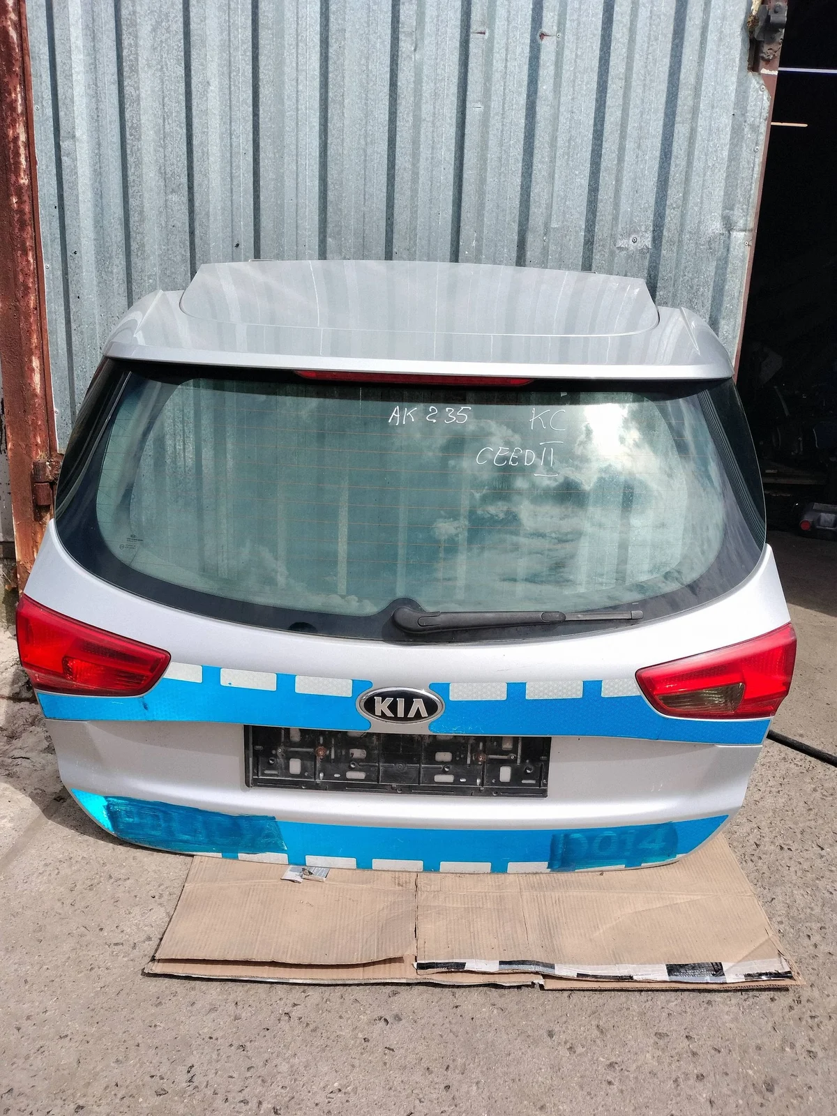 Portón Maletero KIA Ceed II Usado AK235