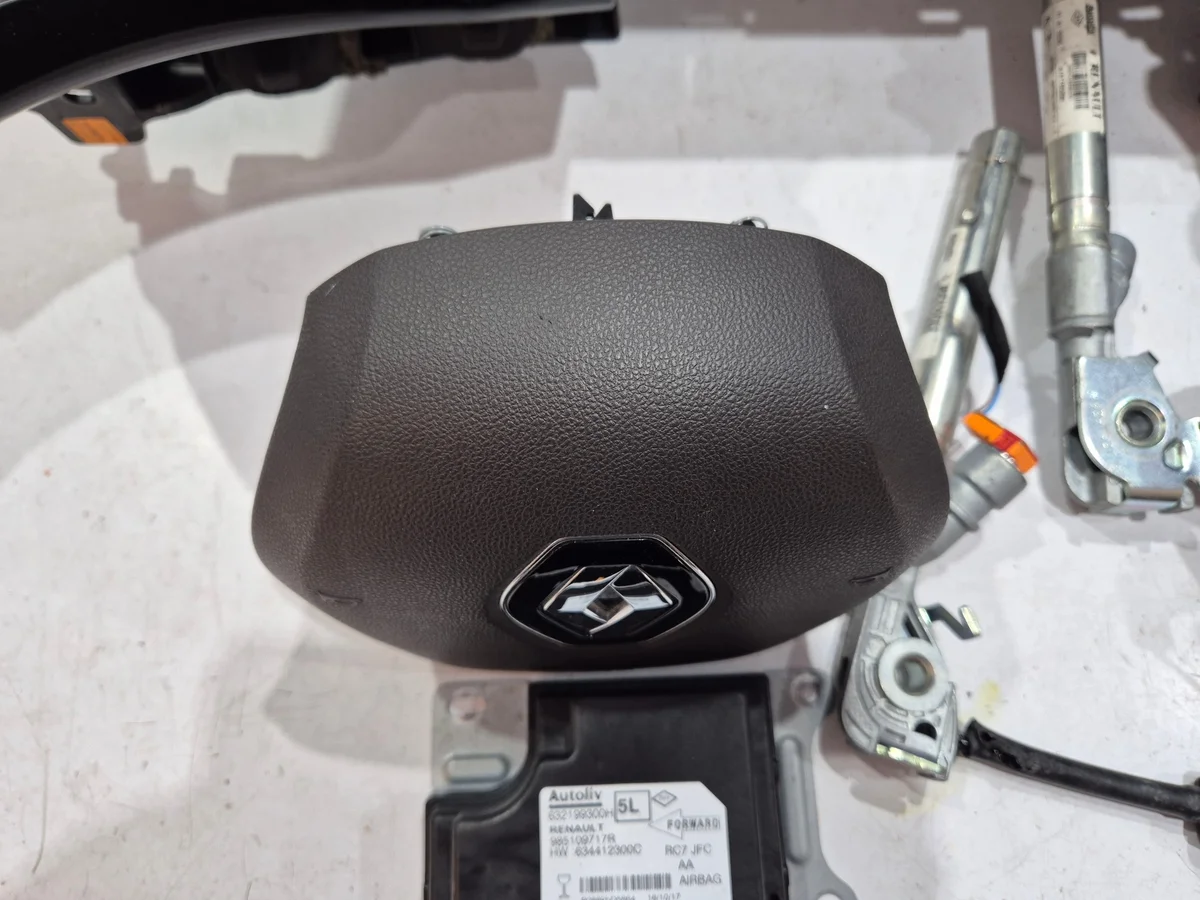 Panel deska airbag Renault Espace V 5 OEM 681004166R image 6
