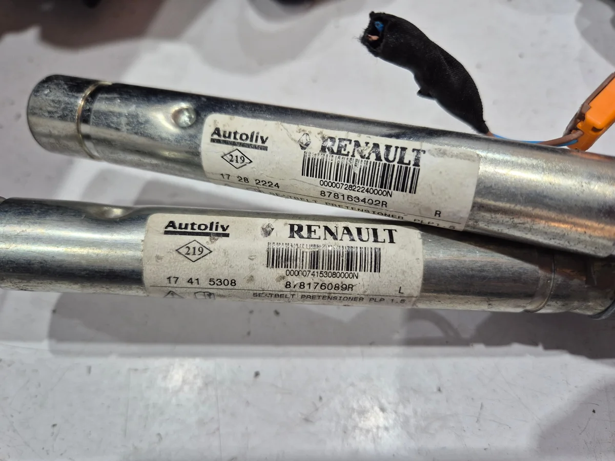Panel deska airbag Renault Espace V 5 OEM 681004166R image 9