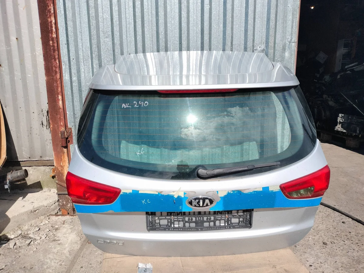 Portón Maletero KIA Ceed II Usado AK240