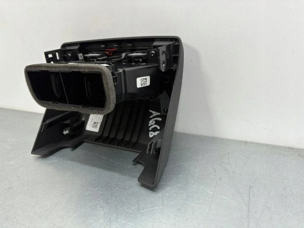 Rejilla Ventilación Trasera Audi A7 Sportback 4K0819203A image 6