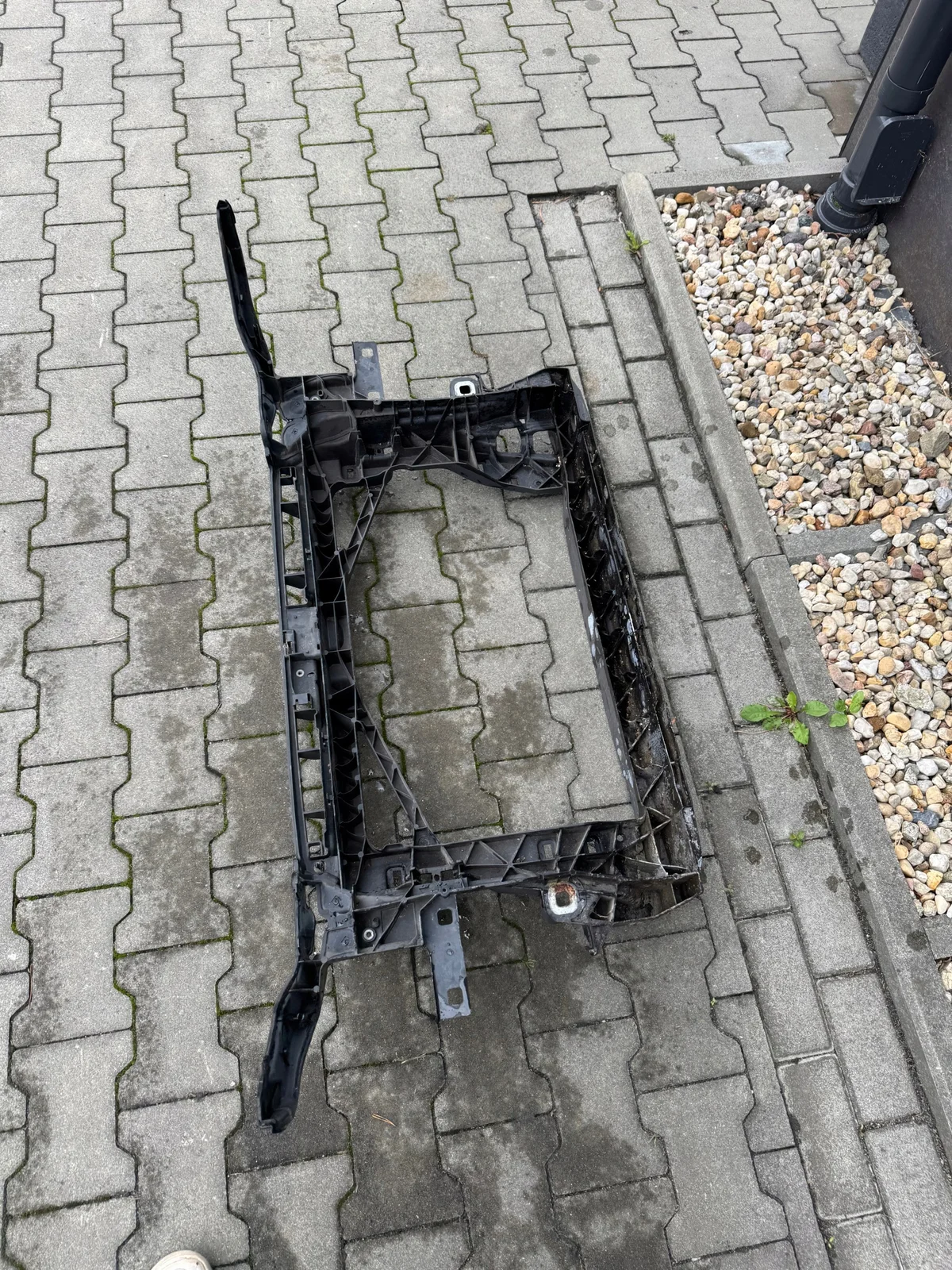 Audi A3 8V 2012-2016 Viga Delantera 8V0805588A image 3