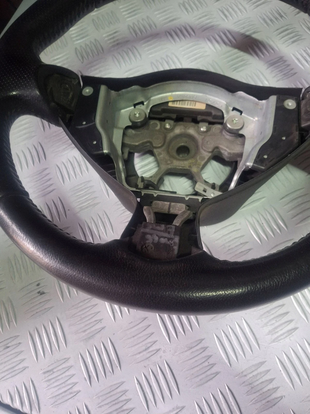 Nissan Juke II F16 2019 Lenkrad image 4