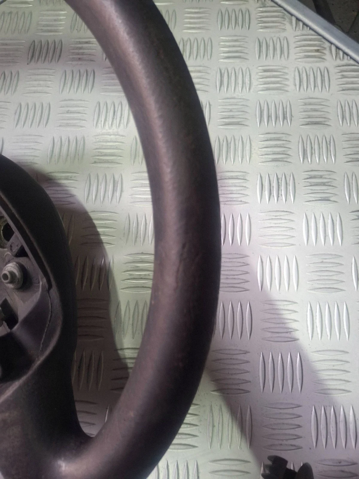 Volante Renault OE 8200455669 Usado image 3