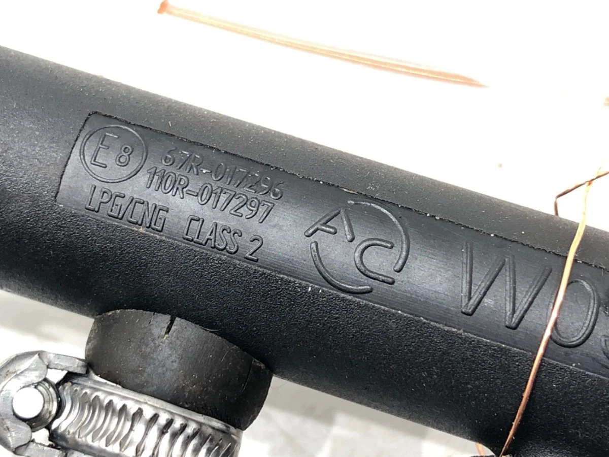 Inyector Gas LPG LORK-212-135573 Usado image 3