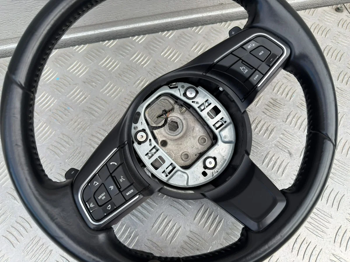 Volant Multifonction Jaguar F-PACE GX73-3F563-PD8PVJ image 6