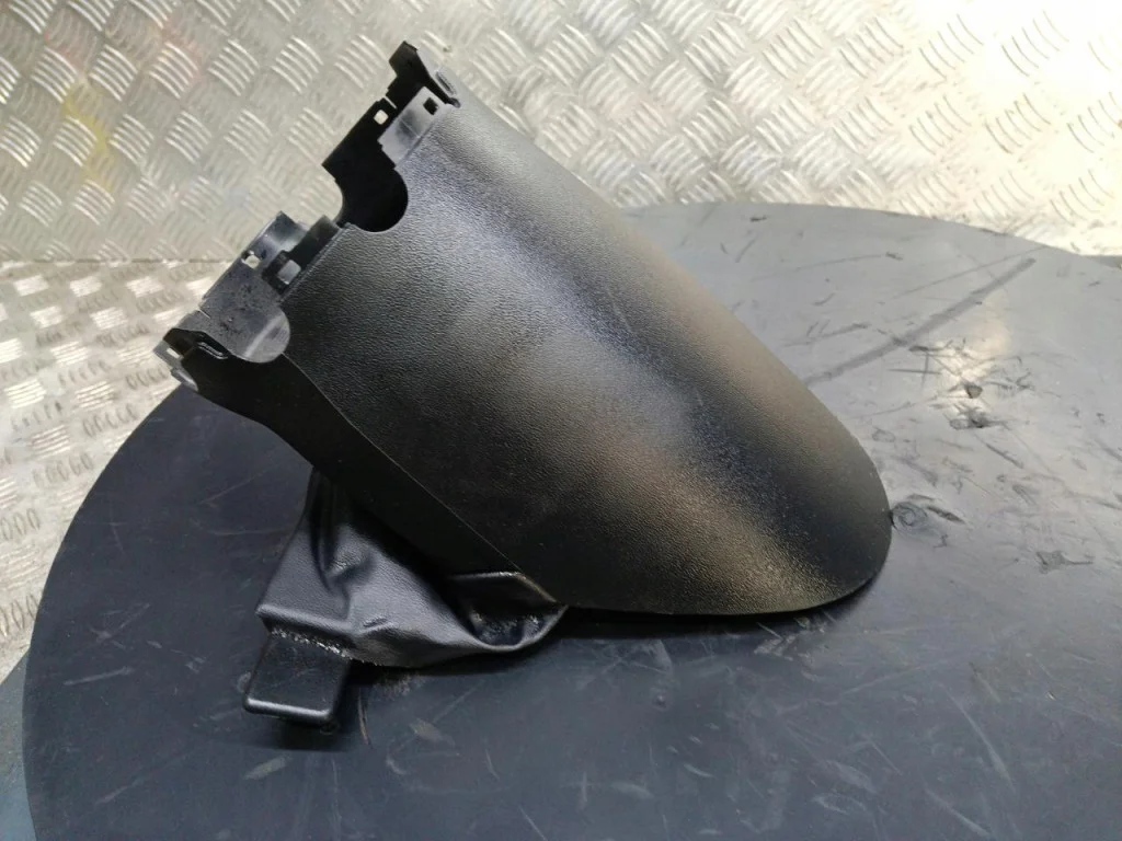 Tesla Model S Steering Wheel Cover Used W-13461- image 3