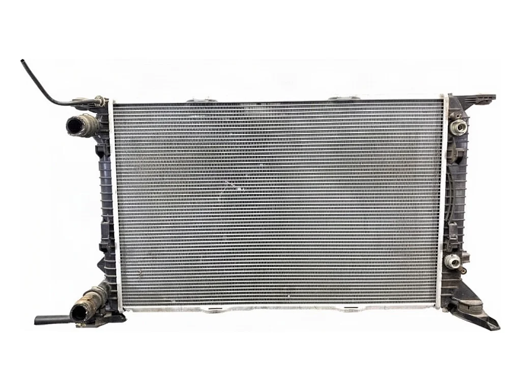 Radiador Audi A4 B8 2.0 143cv Usado LORK-2043-25508