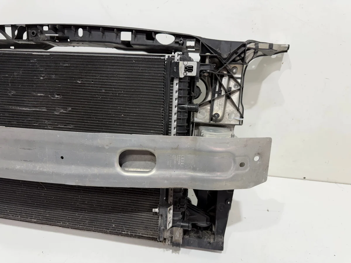 Audi A4 B9 8W0 2.0 TDI Panel Frontal Usado image 6