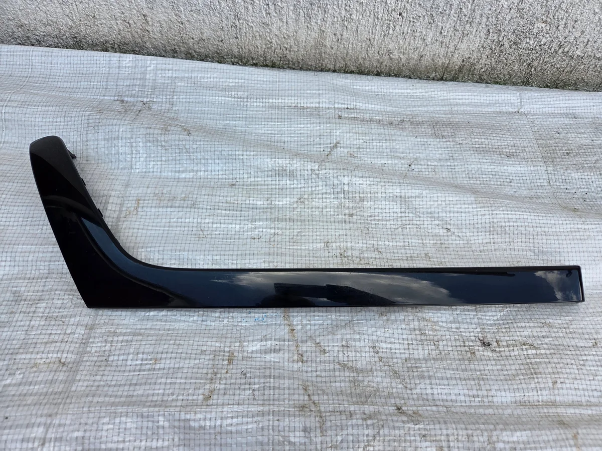 Kia Ceed II Door Trim Strip Right Front Used