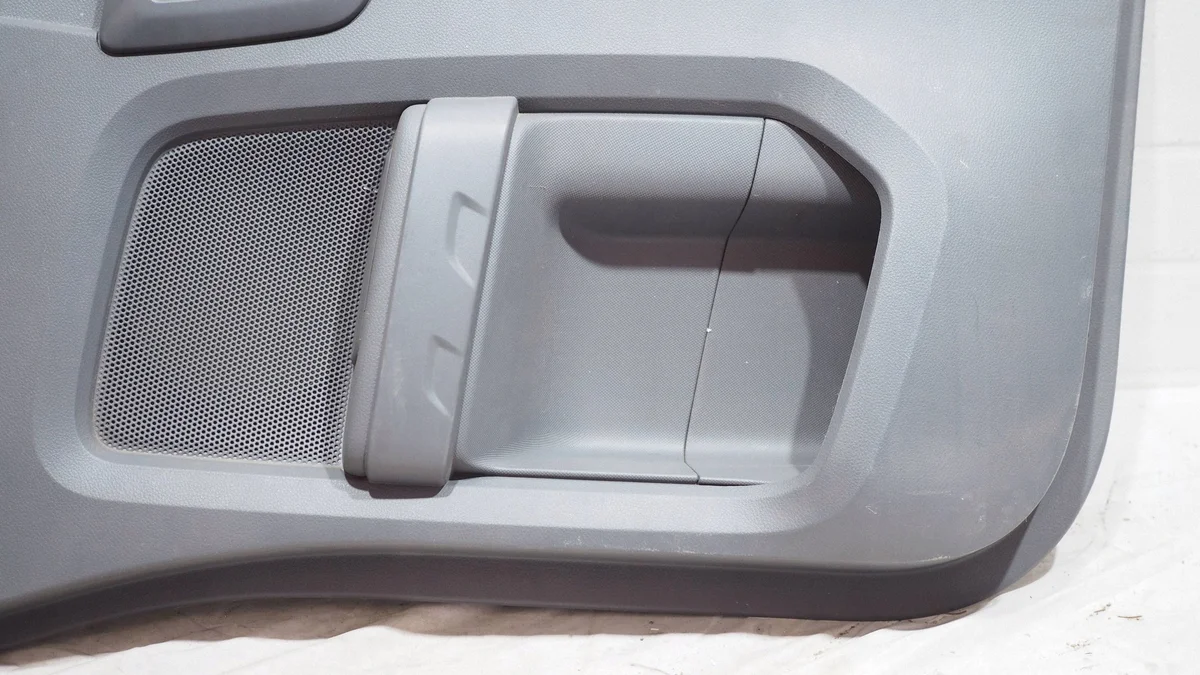 Ford Ranger Türverkleidung Hinten Links OE image 3