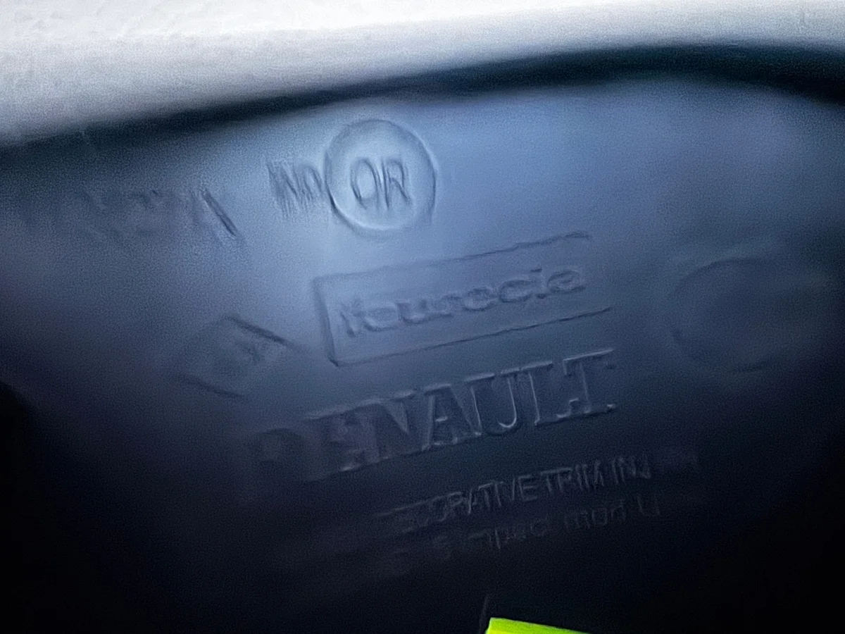 Renault Clio IV Lautsprecherblende Rechts Gebraucht image 5